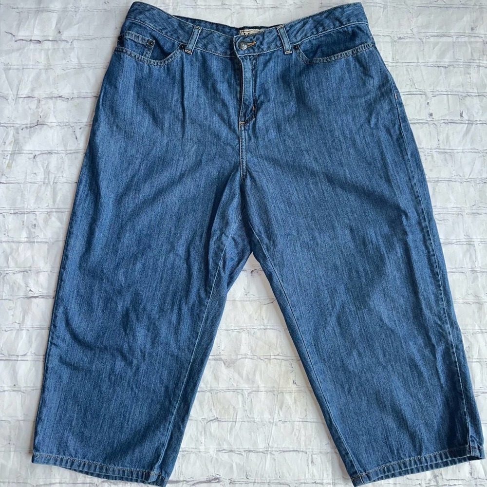 Pristine Vintage Women’s Size 14P Capris Cropped Denim Blue Jeans